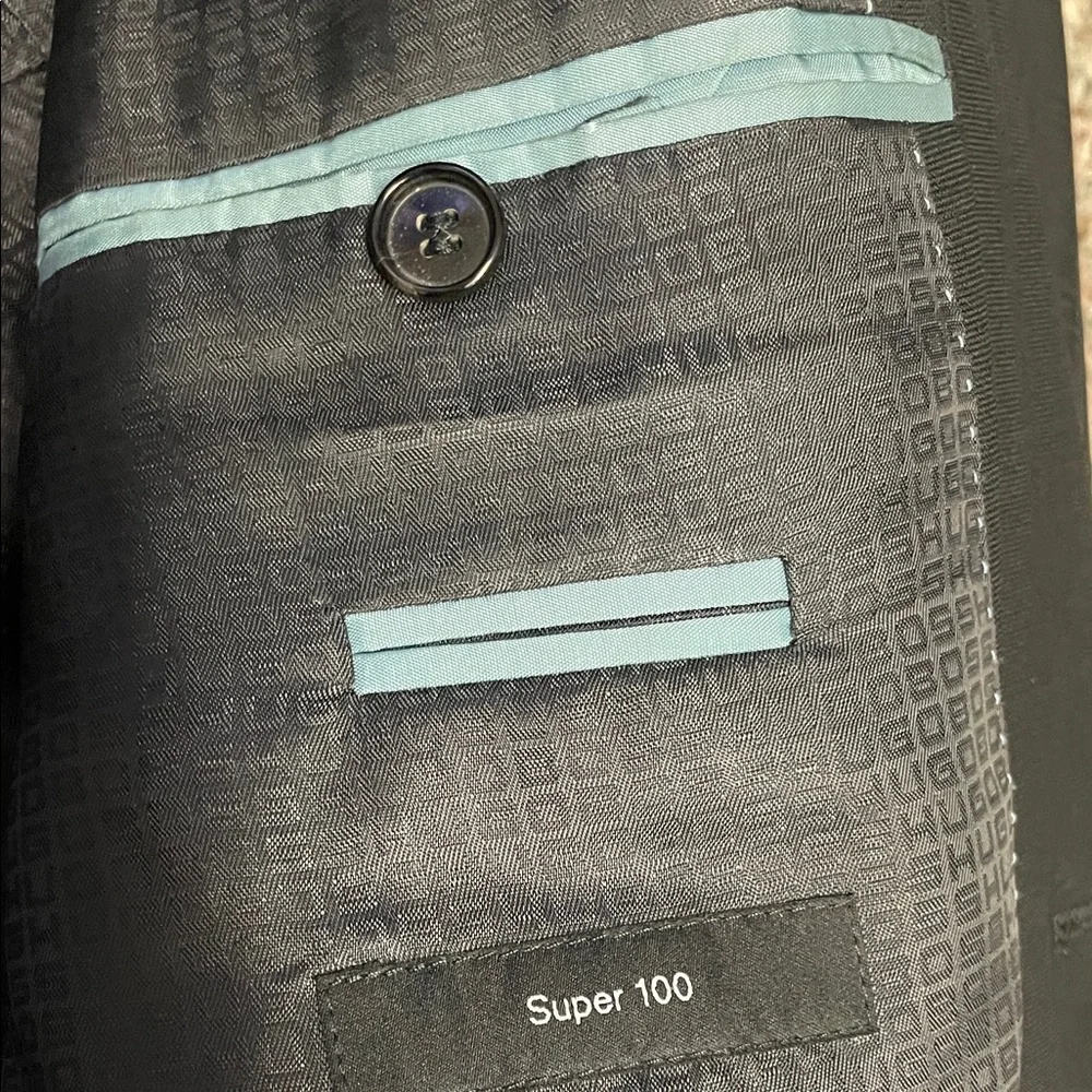 Hugo boss 100% wool Classic Black subtle check accent Men's Suit - Picture 4 of 13